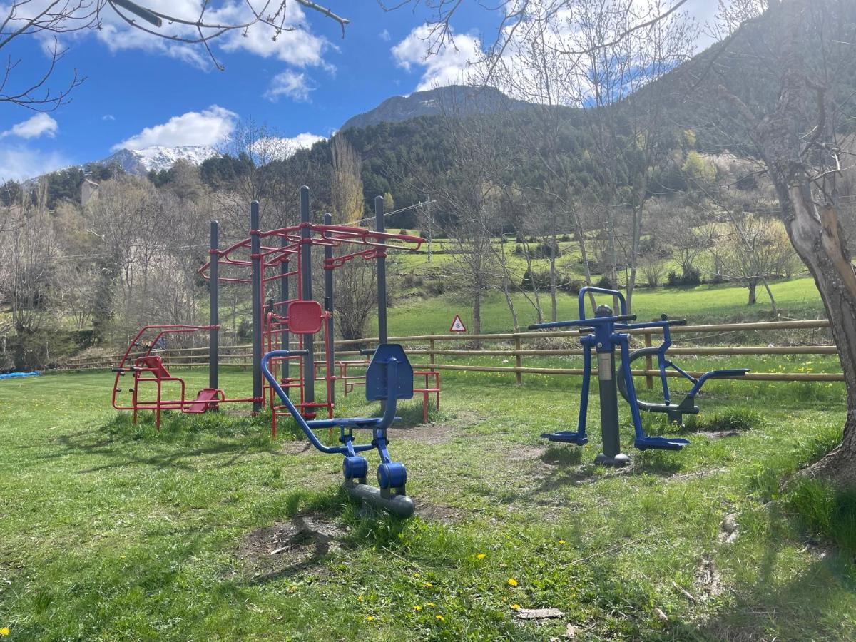 Camping Aneto Benasque Exterior photo