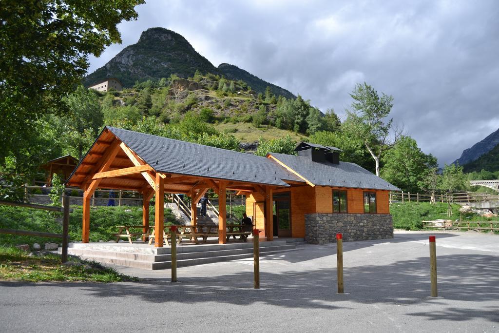 Camping Aneto Benasque Exterior photo