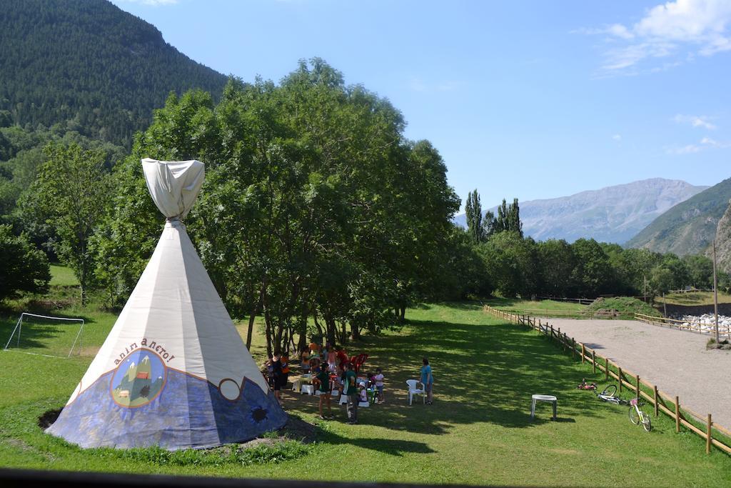 Camping Aneto Benasque Exterior photo