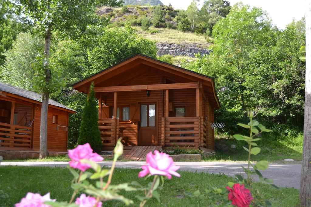 Camping Aneto Benasque Exterior photo