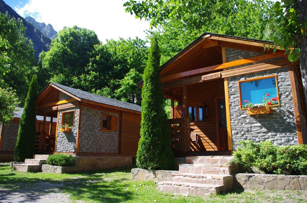 Camping Aneto Benasque Exterior photo